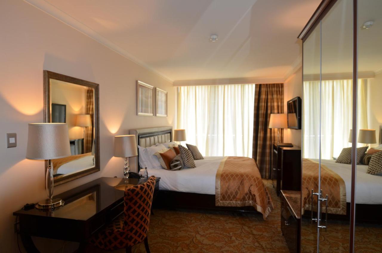Taj Luxury Suite เคปทาวน์ ภายนอก รูปภาพ