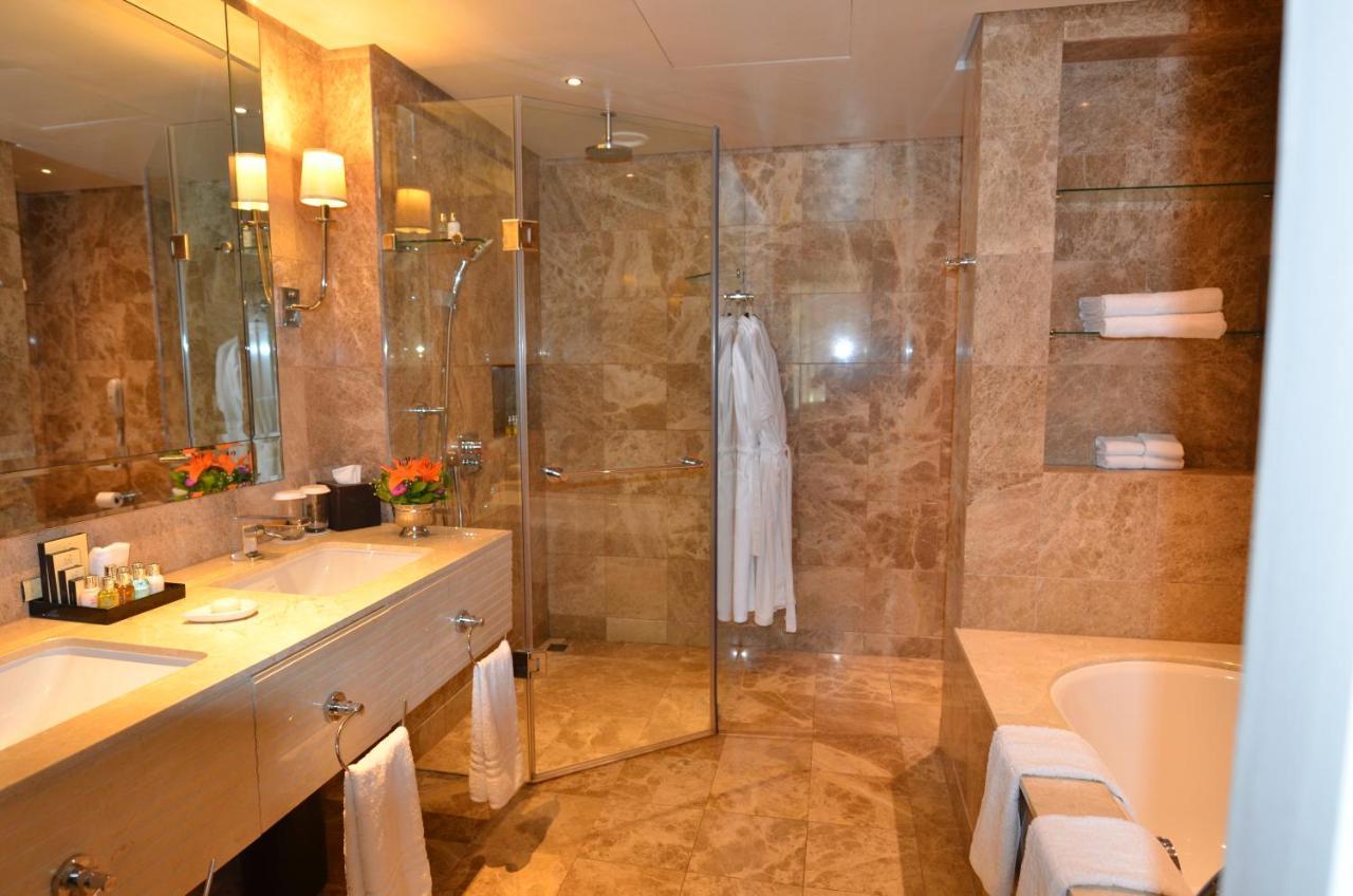 Taj Luxury Suite เคปทาวน์ ภายนอก รูปภาพ